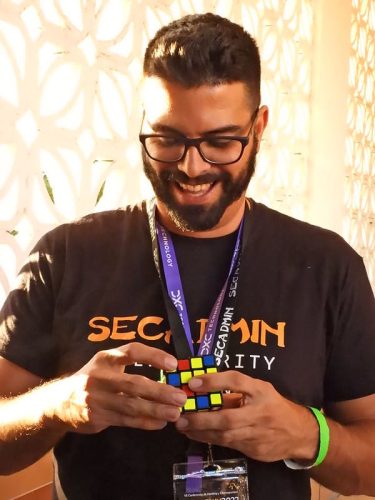 52528485795 44bda05a42 c