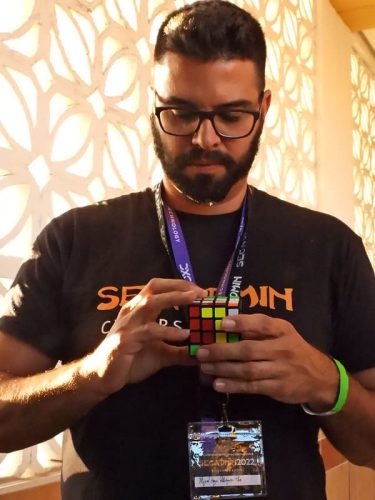 52528485830 a5f8364a98 c