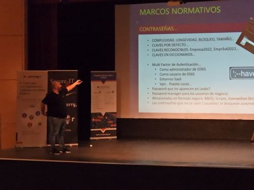 52528488895 d0b8f66c87 c