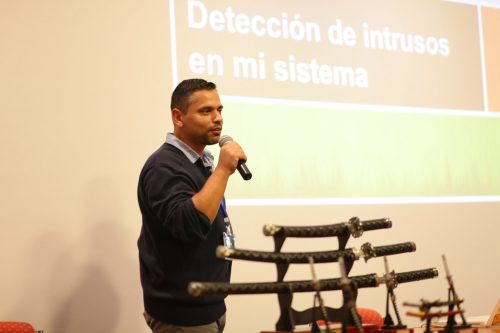 img 7886 38945298440 l