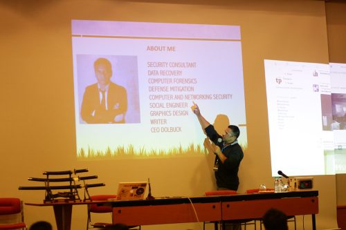 img 7892 40755648121 l