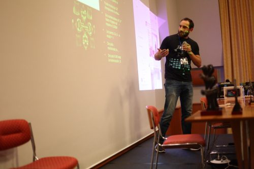 img 7979 25884884477 l