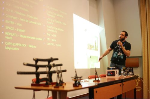 img 7985 40712795672 l