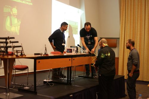 img 8015 40755443291 l