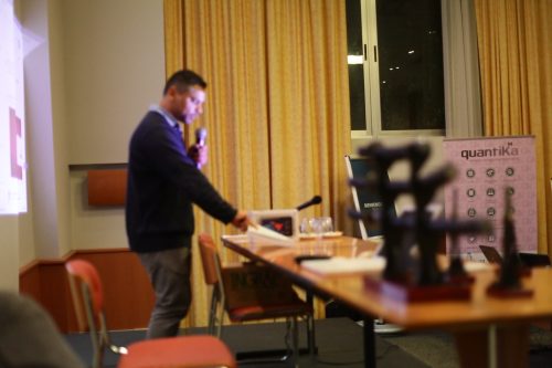 img 8037 40755419551 l