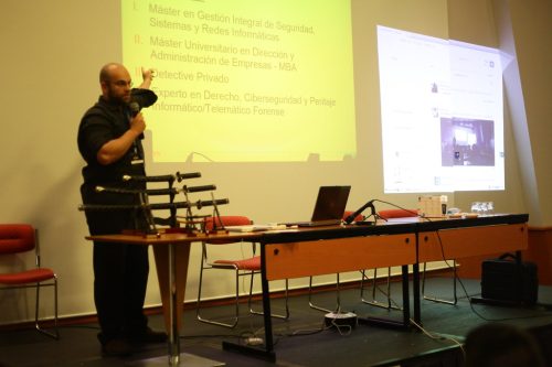 img 8129 40712635442 l