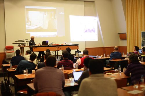 img 8142 40045432624 l