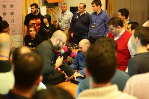 img 8169 40045384994 l