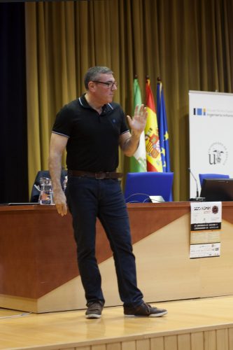 mg 2377 40043570074 l (1)