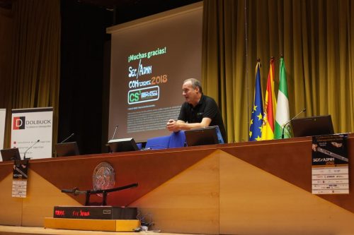 mg 2589 31293539127 l