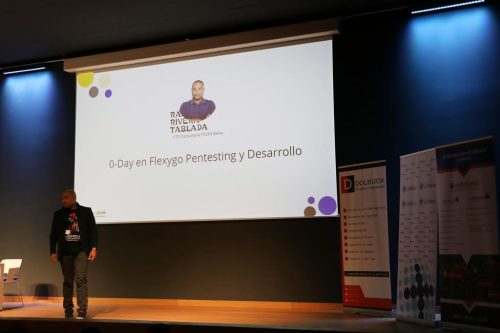 img 2352 49132316908 l