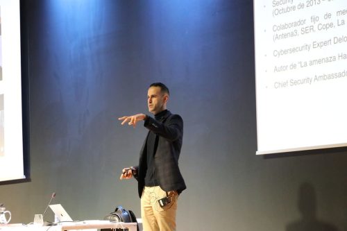 img 2439 49163292562 l